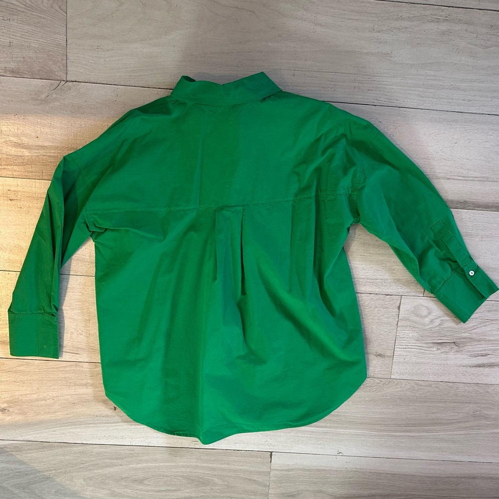 GREEN LONG SLEEVE BUTTON DOWN SHIRT - Picture 2 of 4
